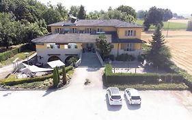 La Quercia Hotel Con Ristorante